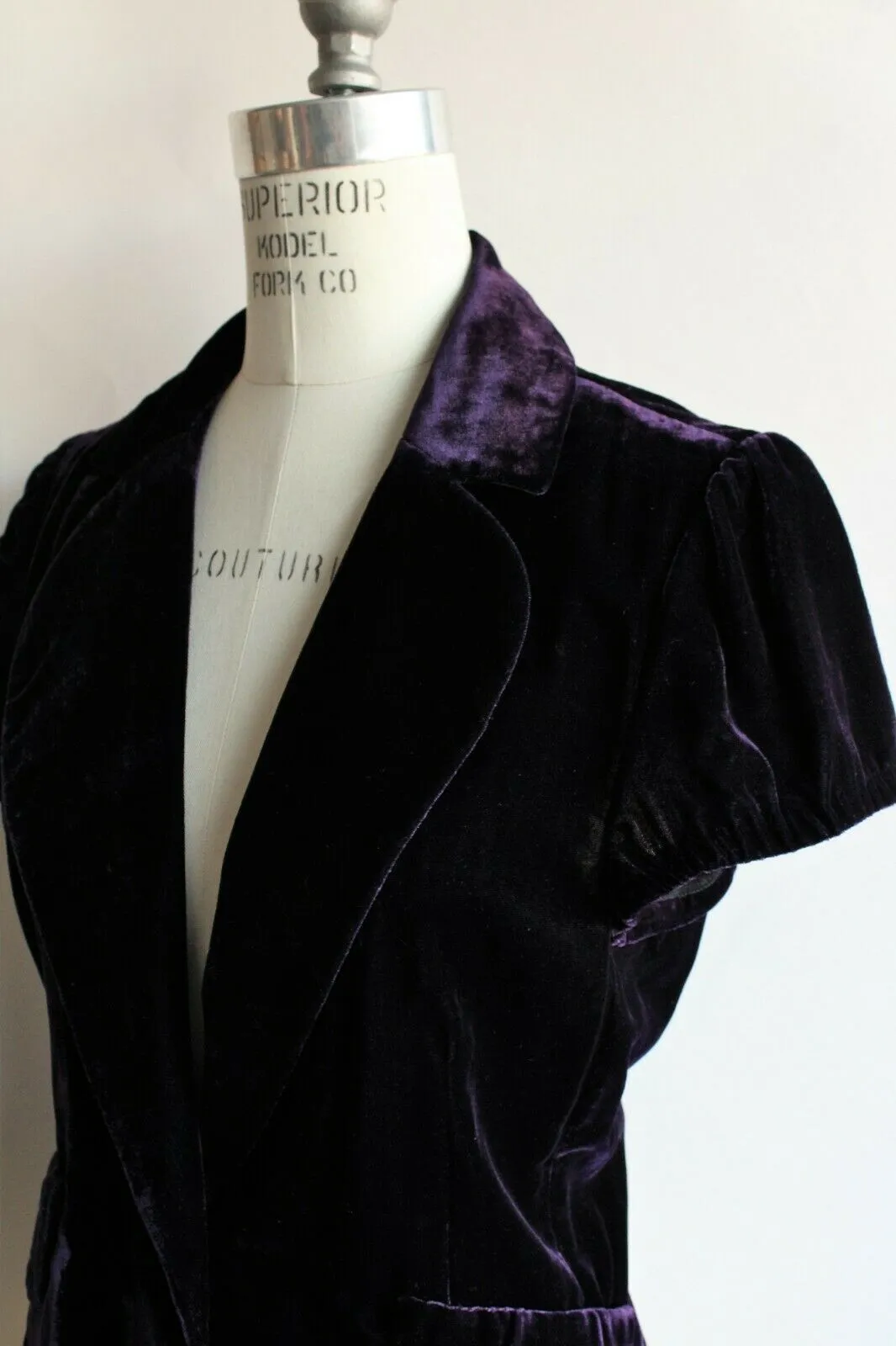 BCBG Max Azria womens purple velvet jacket, size Medium,