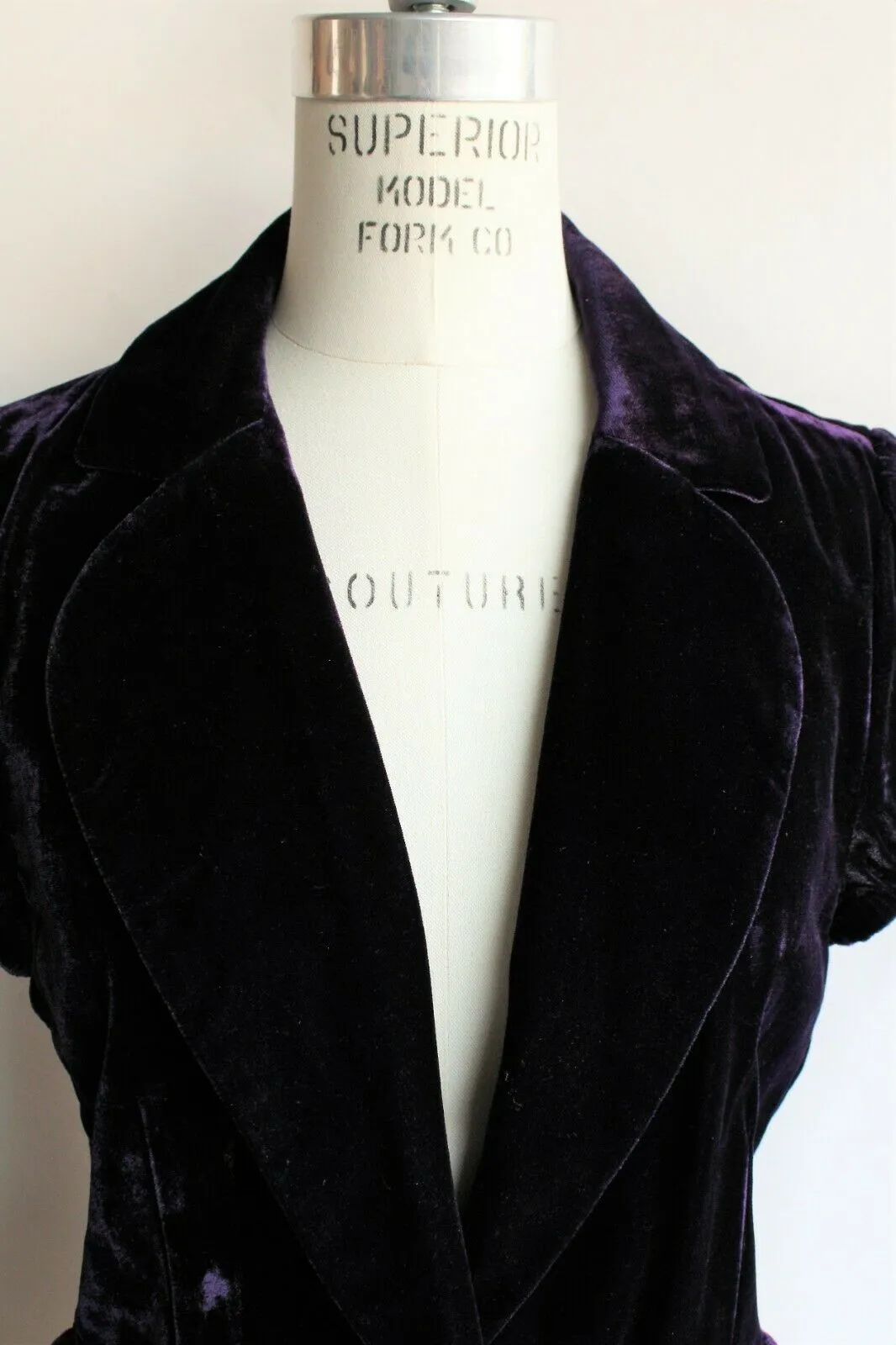 BCBG Max Azria womens purple velvet jacket, size Medium,