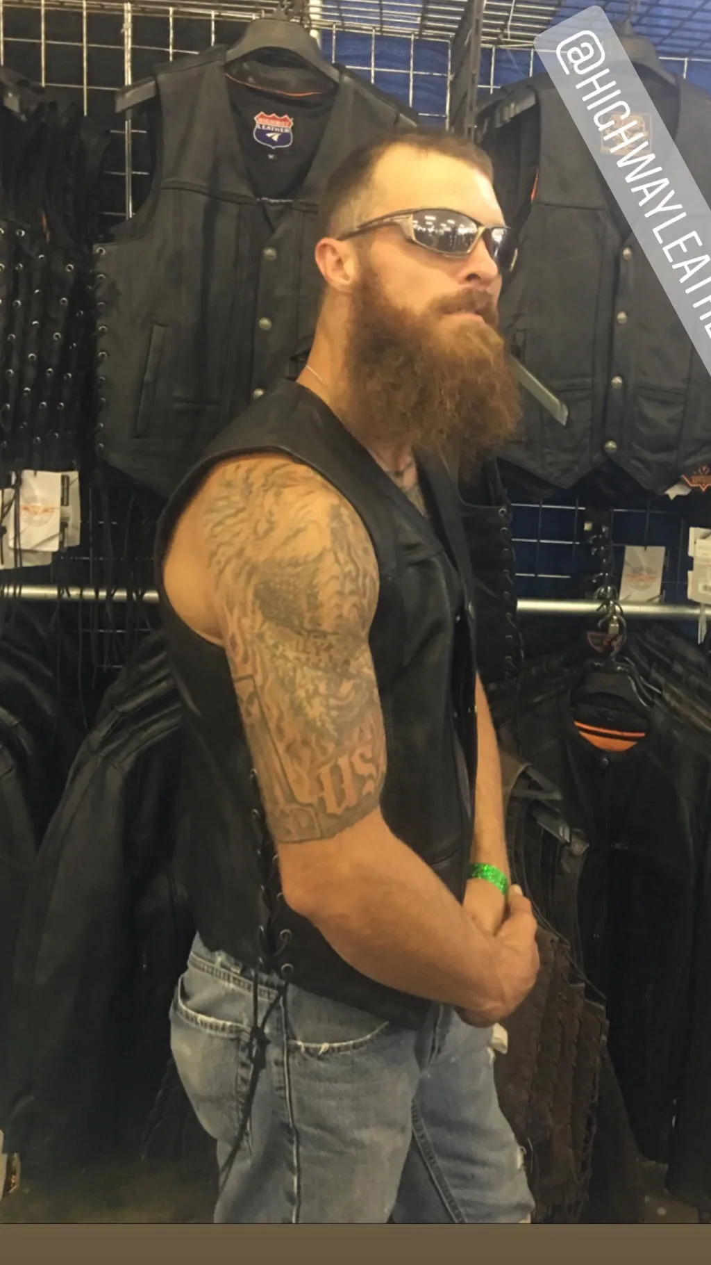 HL11018NKD Men Motorcycle Leather COVINGTON - Vest - Gun Pocket, Side Lace, Single panel back, Buffalo Nickle Snaps