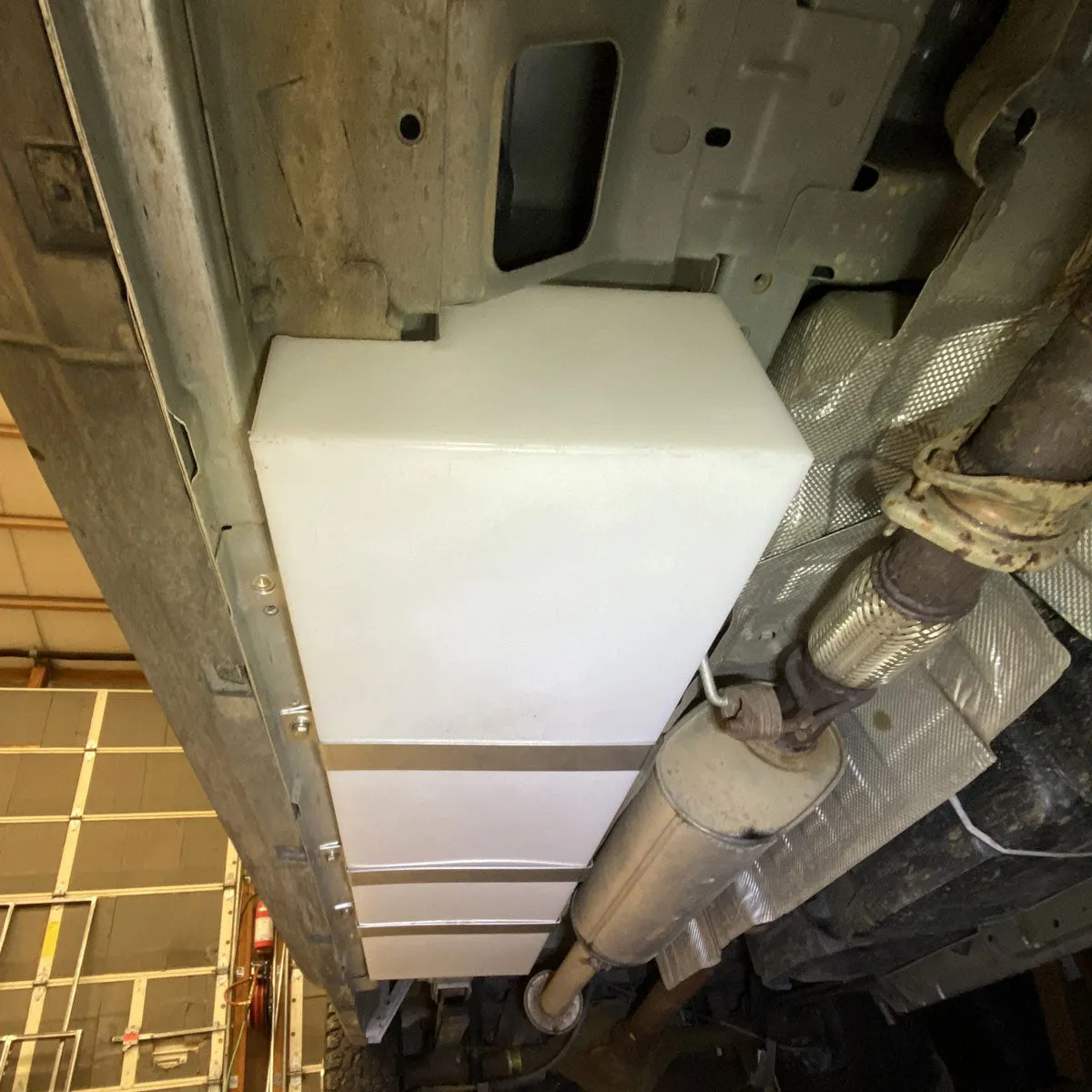 Northwest Conversions (TR-UC-16) 16 GALLON TRANSIT VAN UNDERCARRIAGE WATER TANK