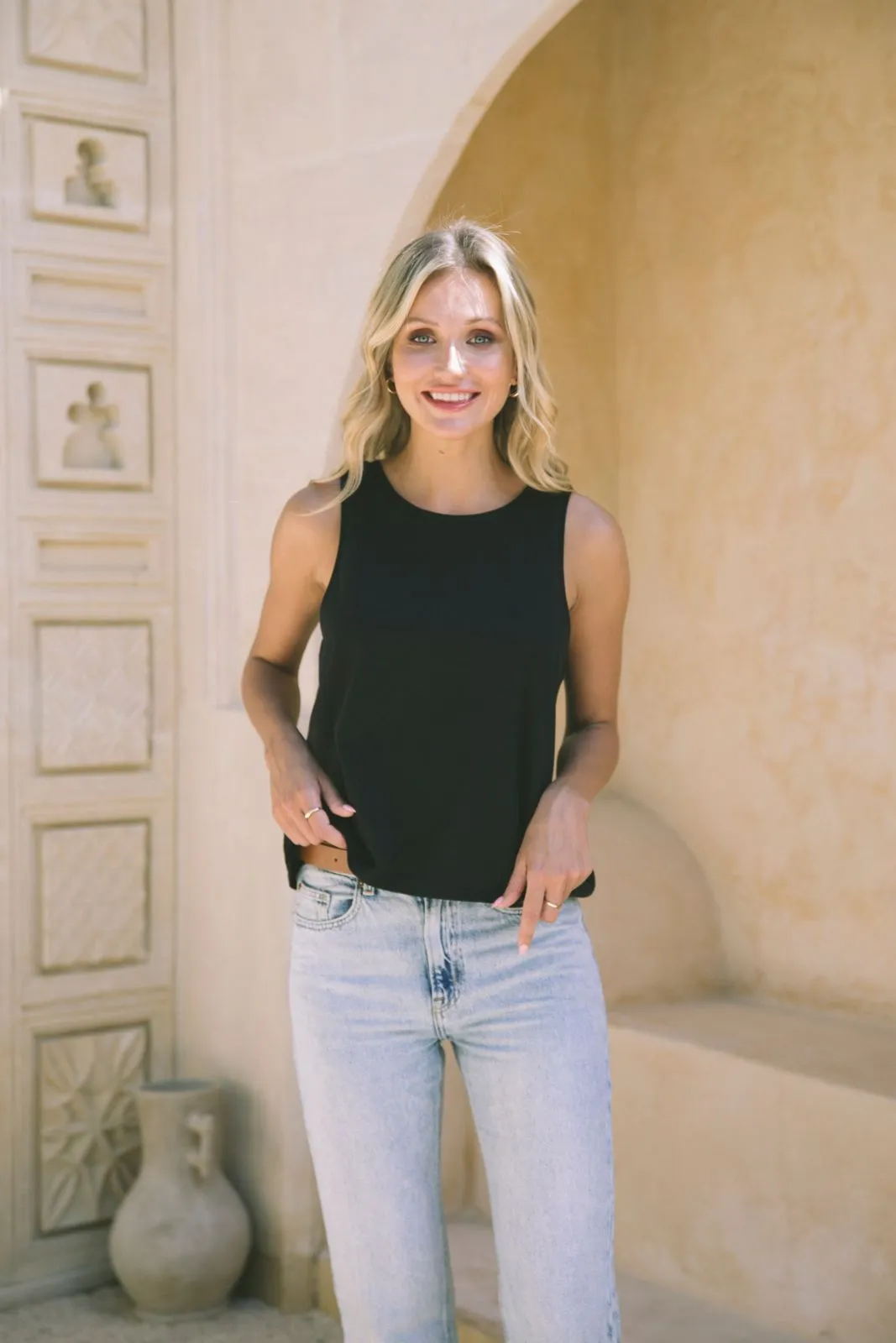 "Strong Woman" Wanderer Tank